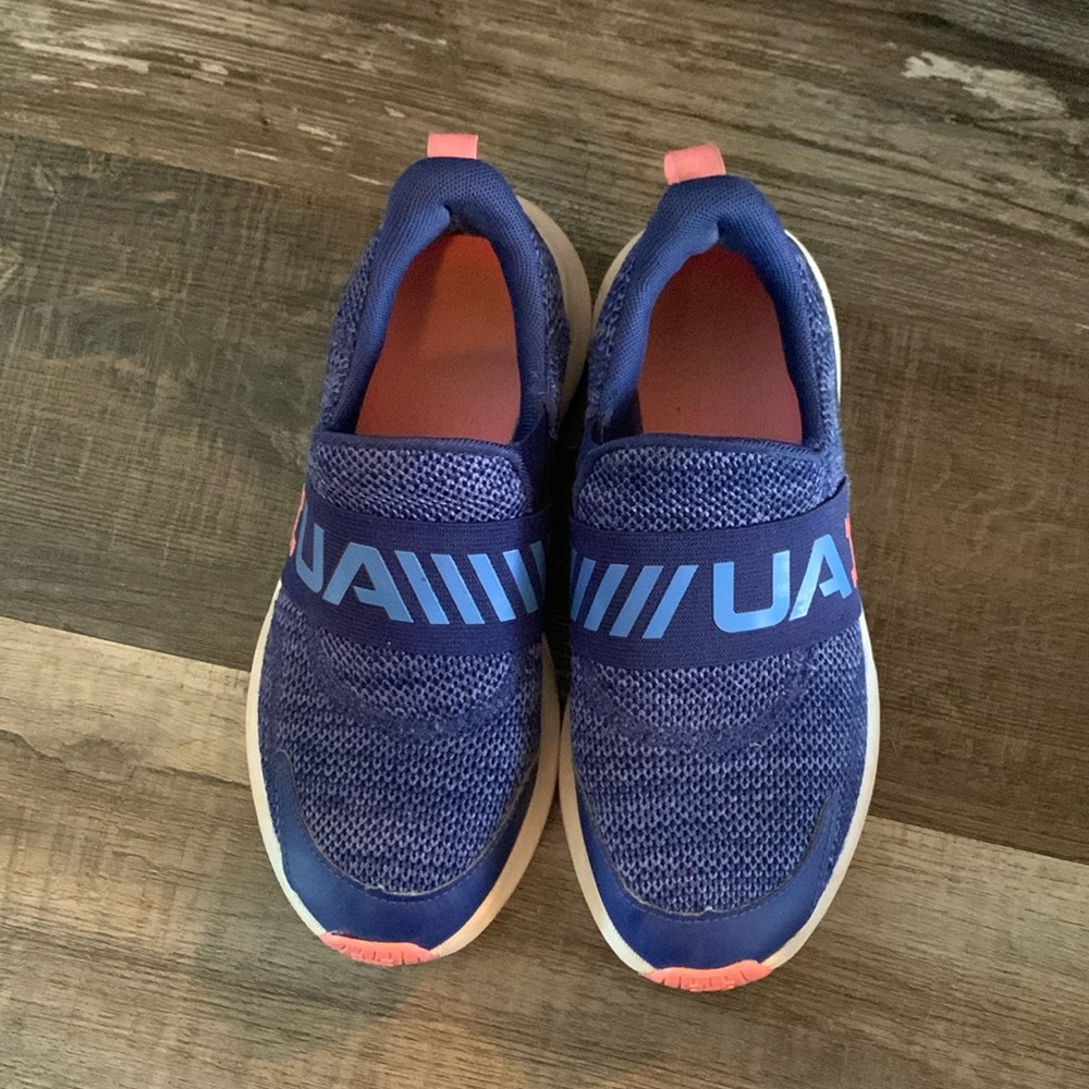 Under armor shoes